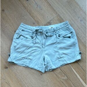 Da-Nang Silk Roll Tab Shorts Size M